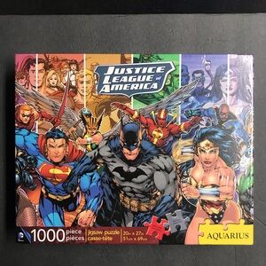 Justice League of America 1000 Piece Jigsaw Puzzle